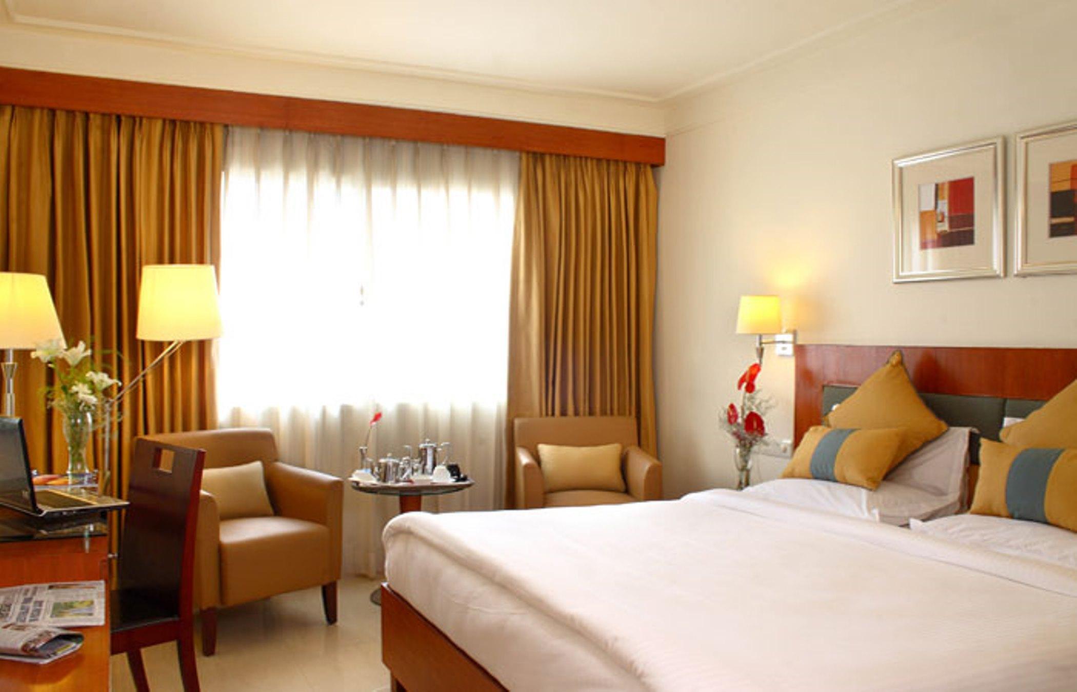 Hampshire Plaza Hotel Hyderabad Eksteriør billede