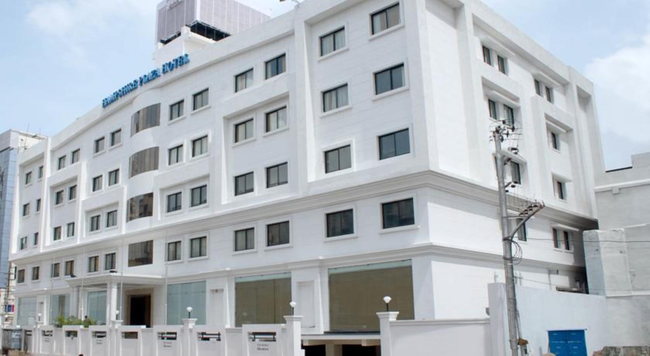 Hampshire Plaza Hotel Hyderabad Eksteriør billede