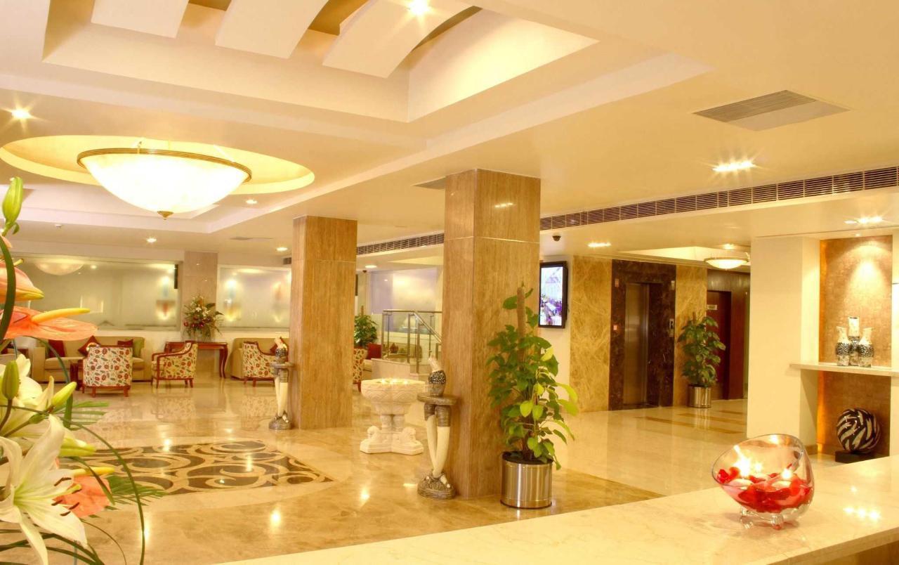 Hampshire Plaza Hotel Hyderabad Eksteriør billede