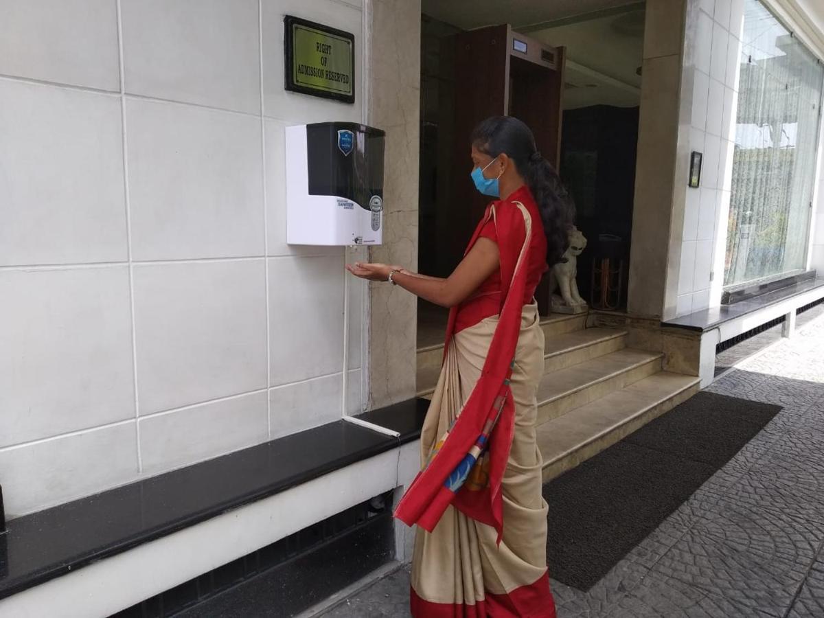 Hampshire Plaza Hotel Hyderabad Eksteriør billede