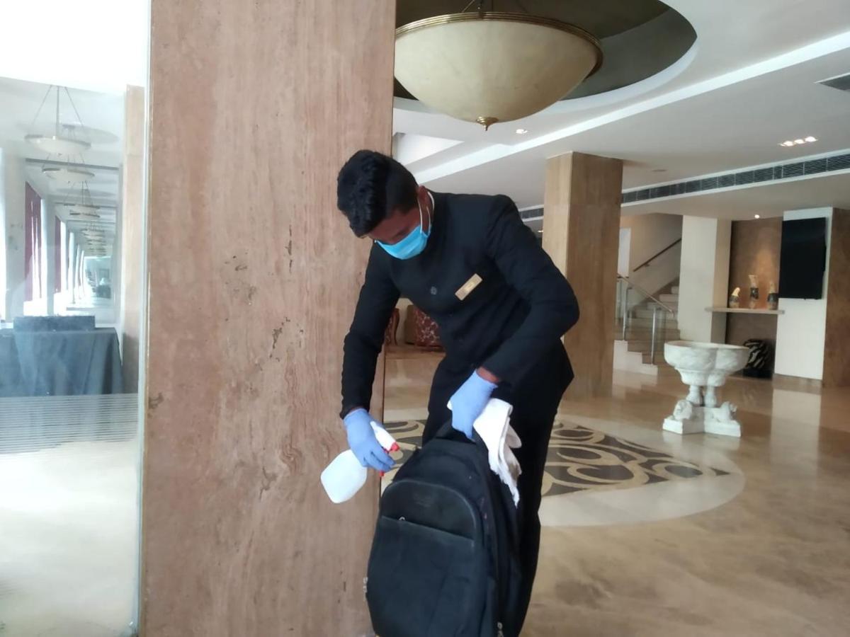 Hampshire Plaza Hotel Hyderabad Eksteriør billede